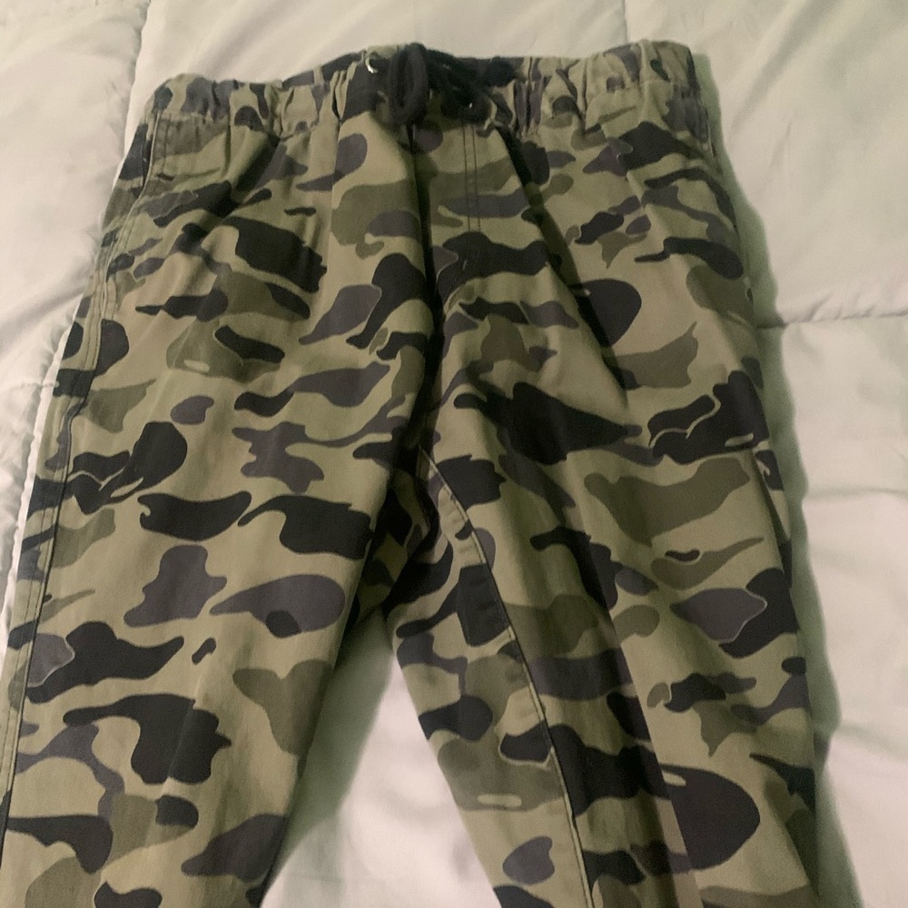 Camouflage joggers